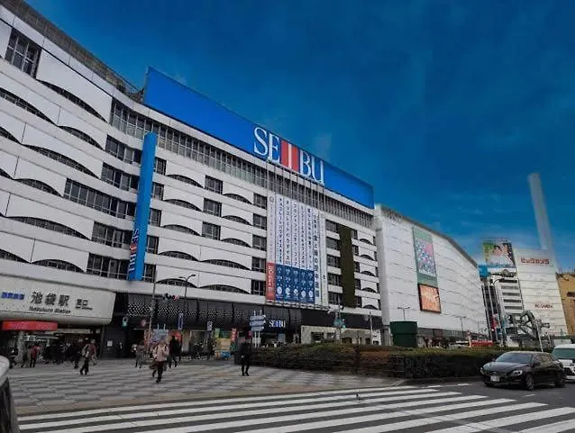 Ikebukuro Central: 6-Minute Walk to Station Tokyo
